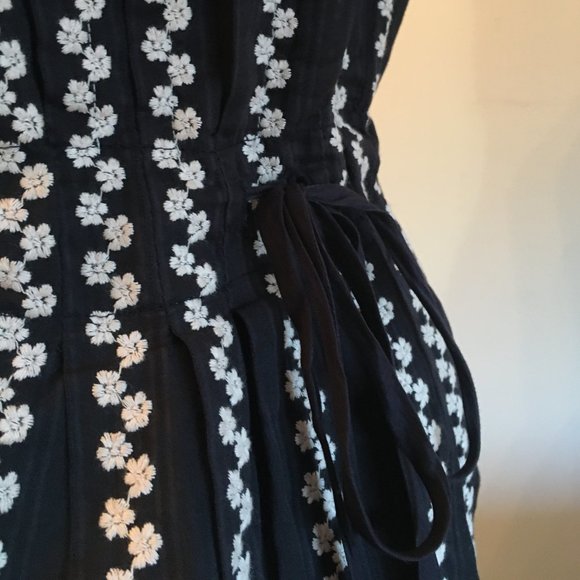 MARC by Marc Jacobs Blue Floral Embroidered Dress - Picture 4 of 9